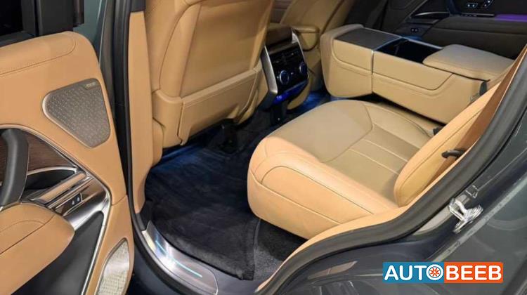 Land Rover Range Rover 2023