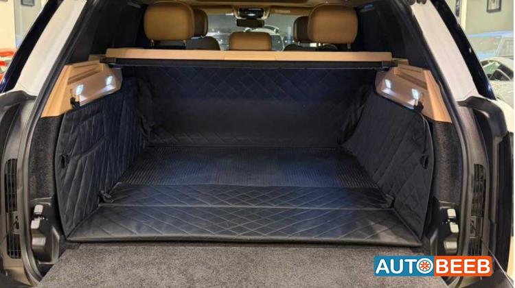 Land Rover Range Rover 2024