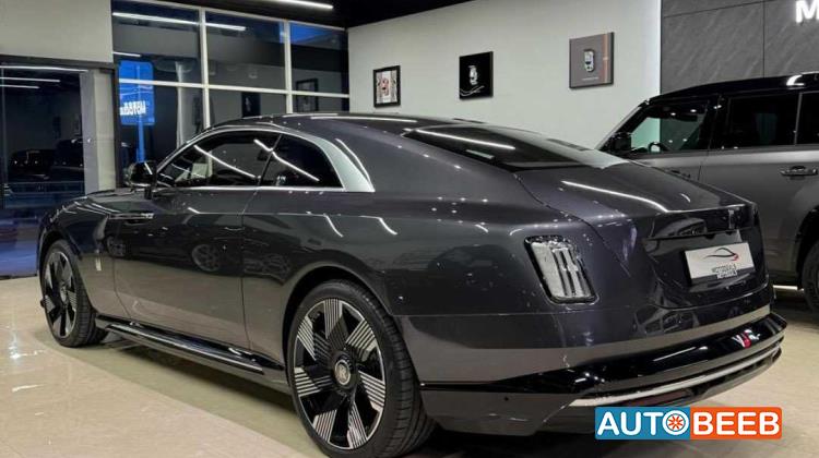 Rolls Royce Spectre 2024