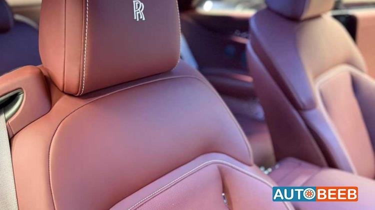 Rolls Royce Spectre 2024