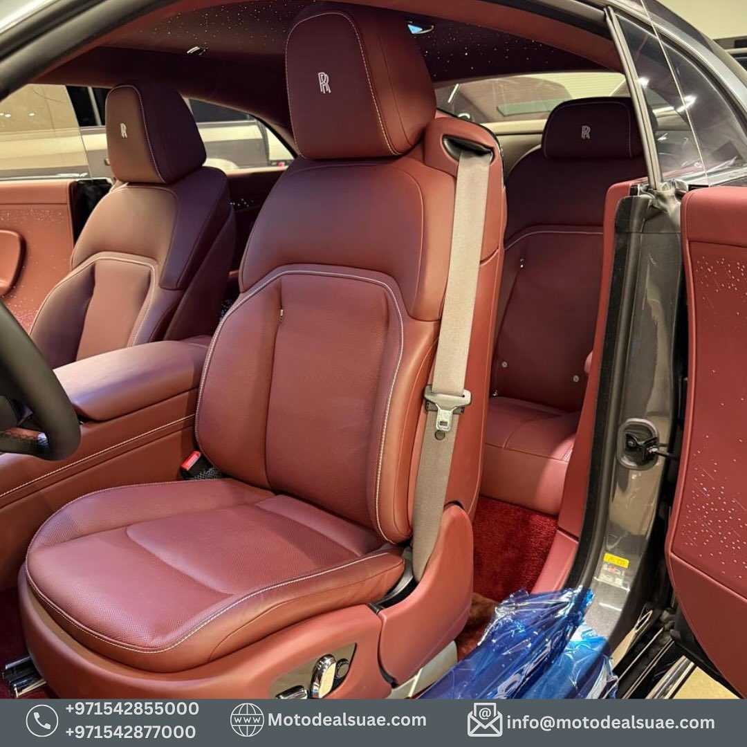 Rolls Royce Spectre 2024