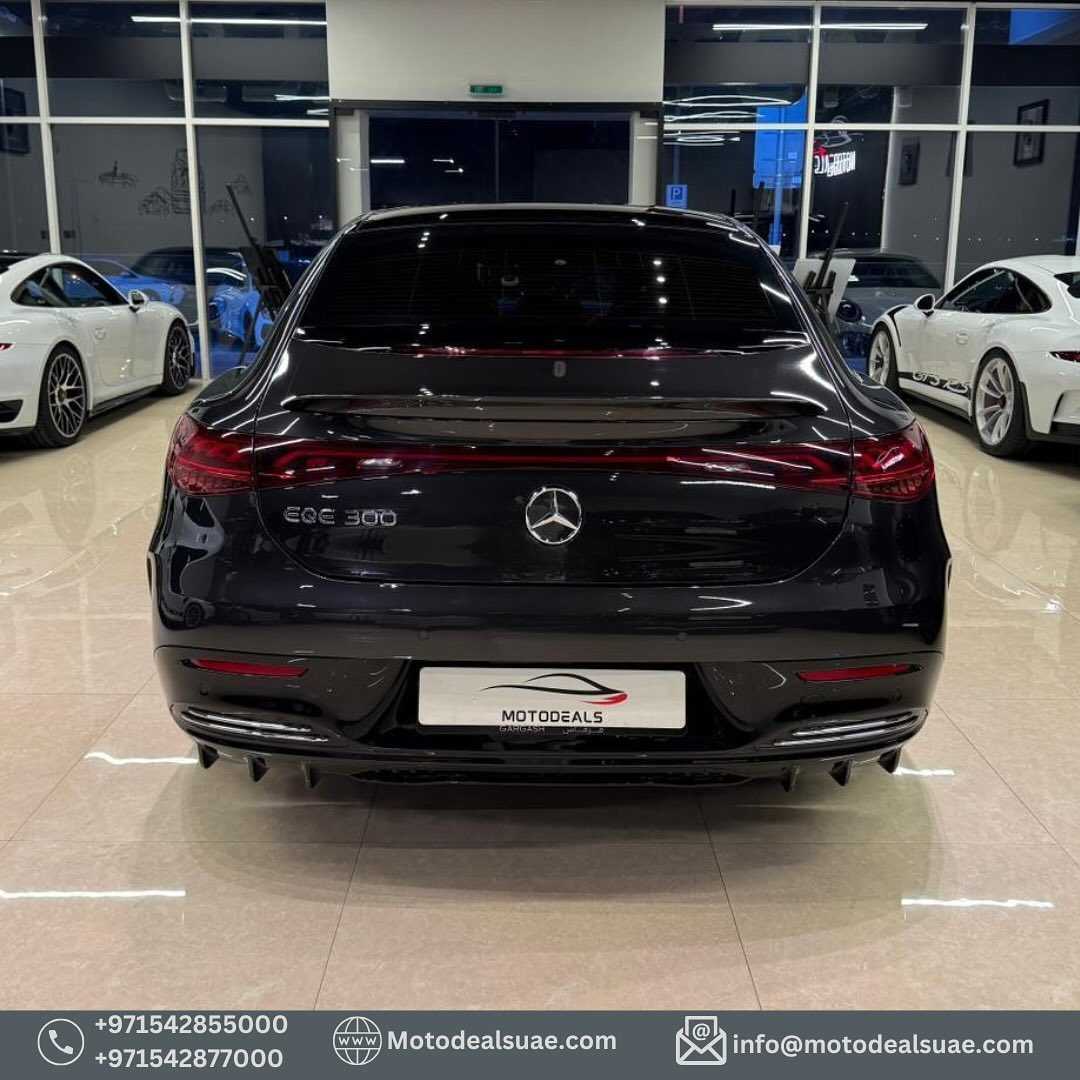 Mercedes Benz EQE300 2023