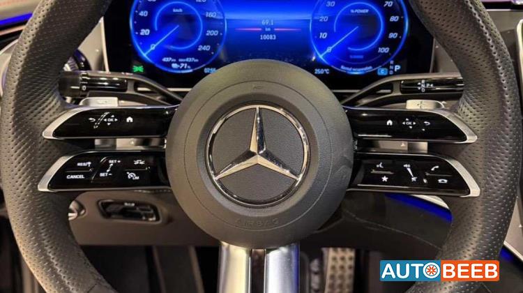 Mercedes Benz EQE300 2023
