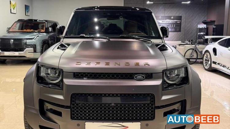 Land Rover Defender 2025