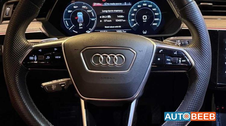 اودي e-ترون 2023