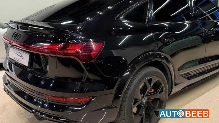 اودي e-ترون 2023