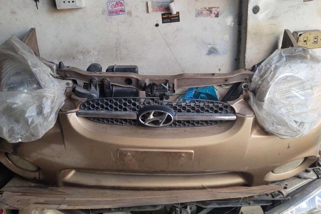 واجهة أمامية طمبون اضوية يمين شمال هيونداي اتوس 1997 1998 1999 2000 