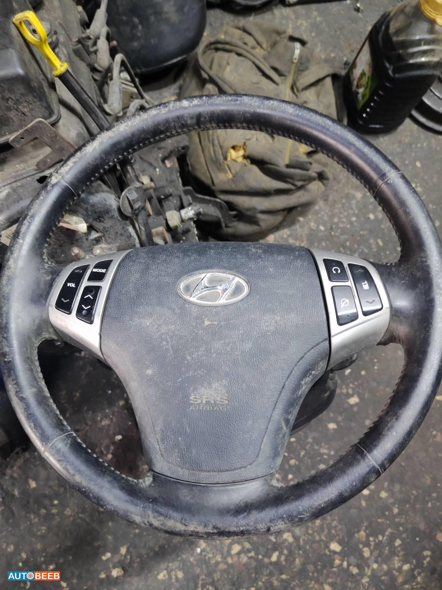 Cabin  Steering Wheel Hyundai Avante