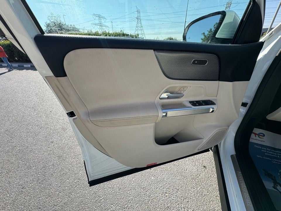 Mercedes Benz GLB250 2022