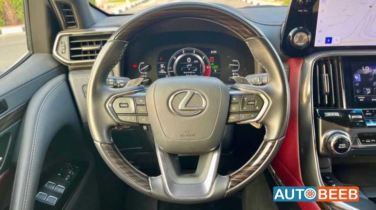 Lexus LX600 2024