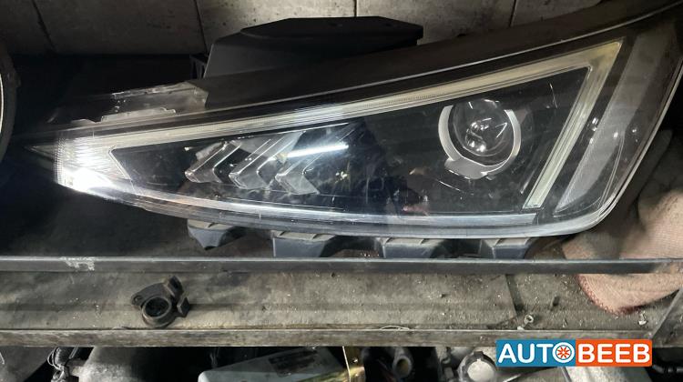 Lights Front light Hyundai Avante