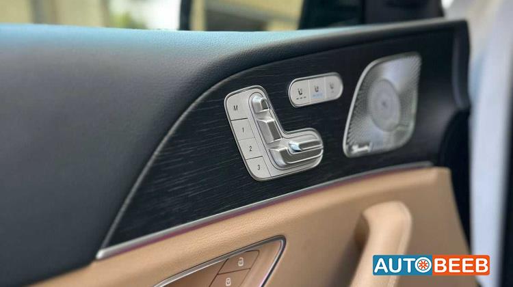 Mercedes Benz GLS450 2025