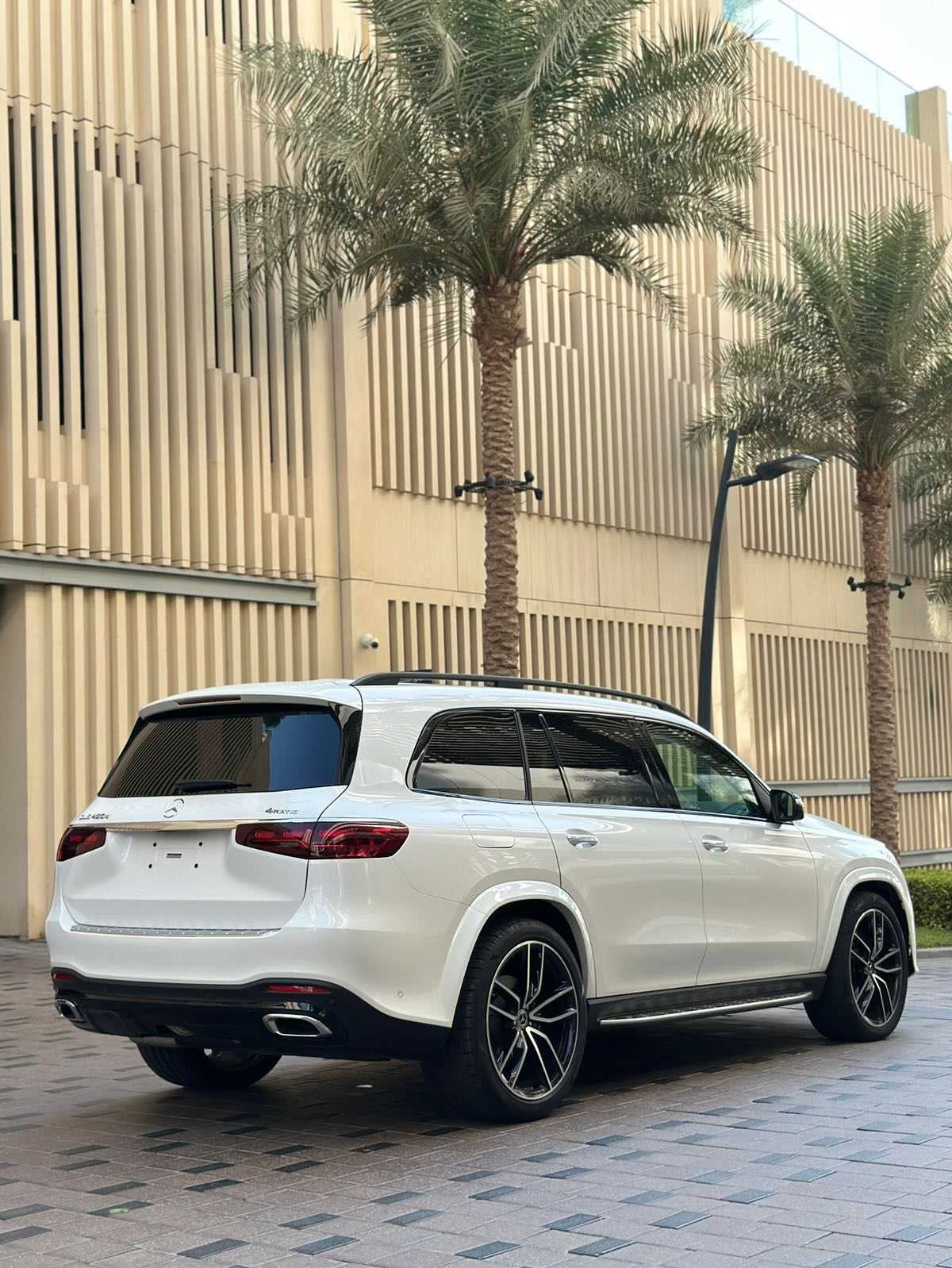 Mercedes Benz GLS450 2025