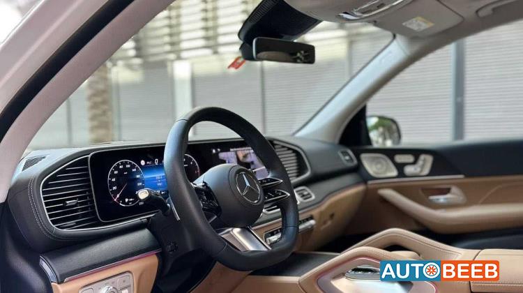 Mercedes Benz GLS450 2025