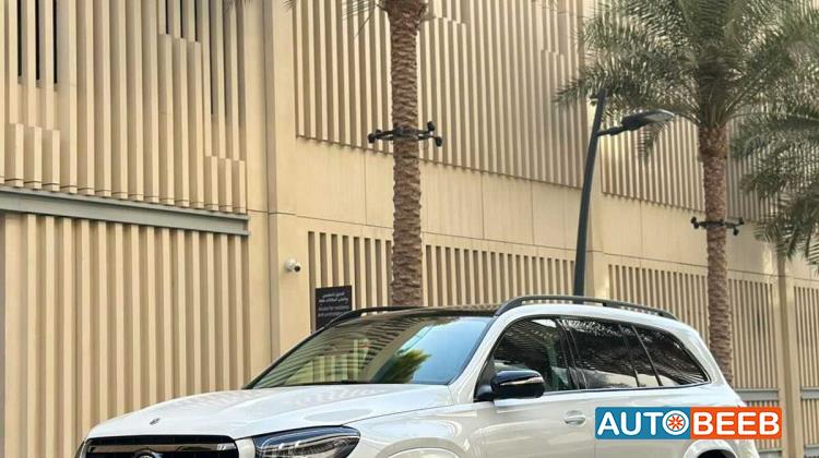 Mercedes Benz GLS450 2025