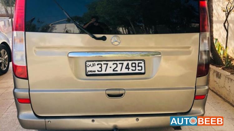 Minivan Mercedes Benz 2011