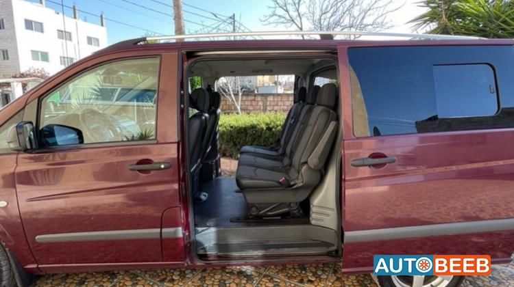 Minibus Mercedes Benz 2011