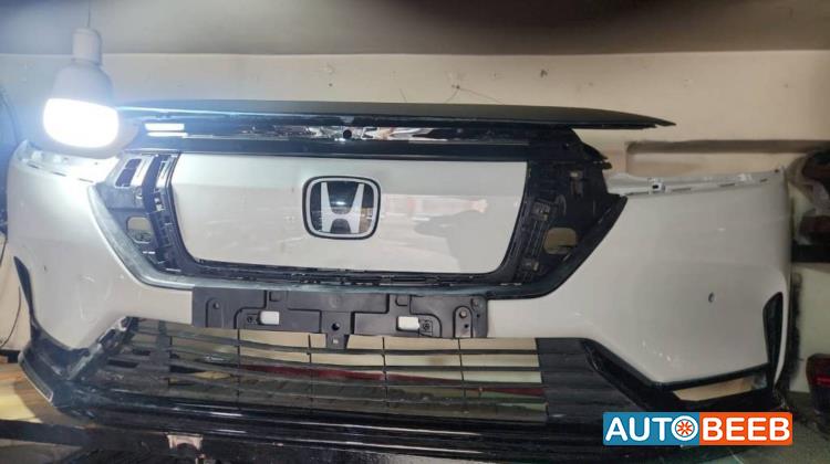 Body  Front clip Honda e:NS1