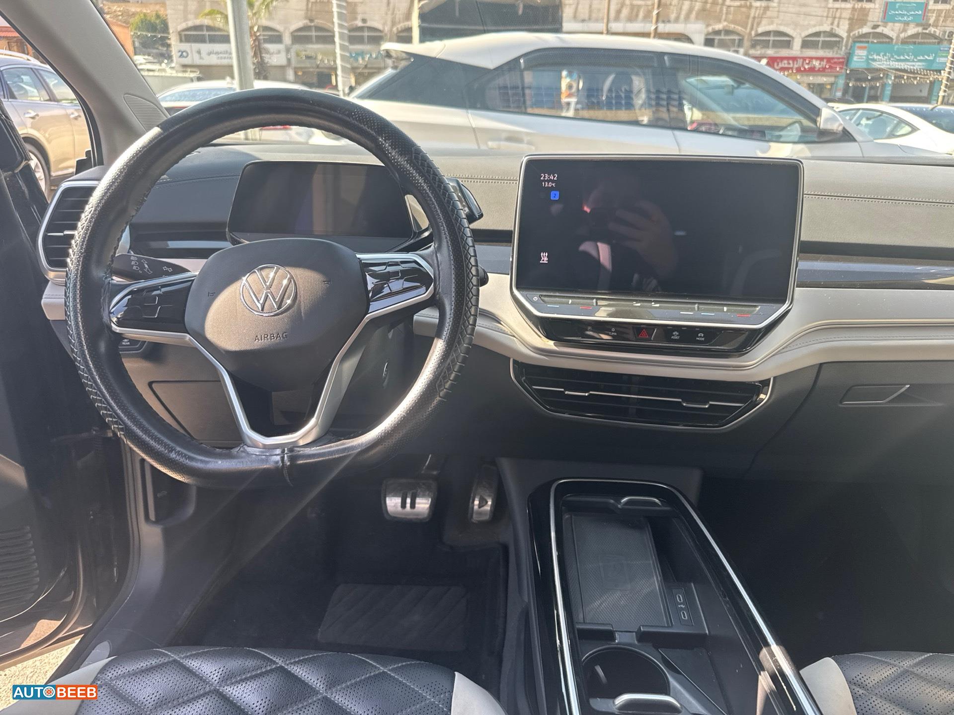 Volkswagen ID.6 2023