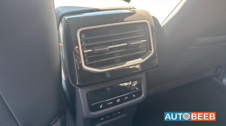 Volkswagen ID.6 2023