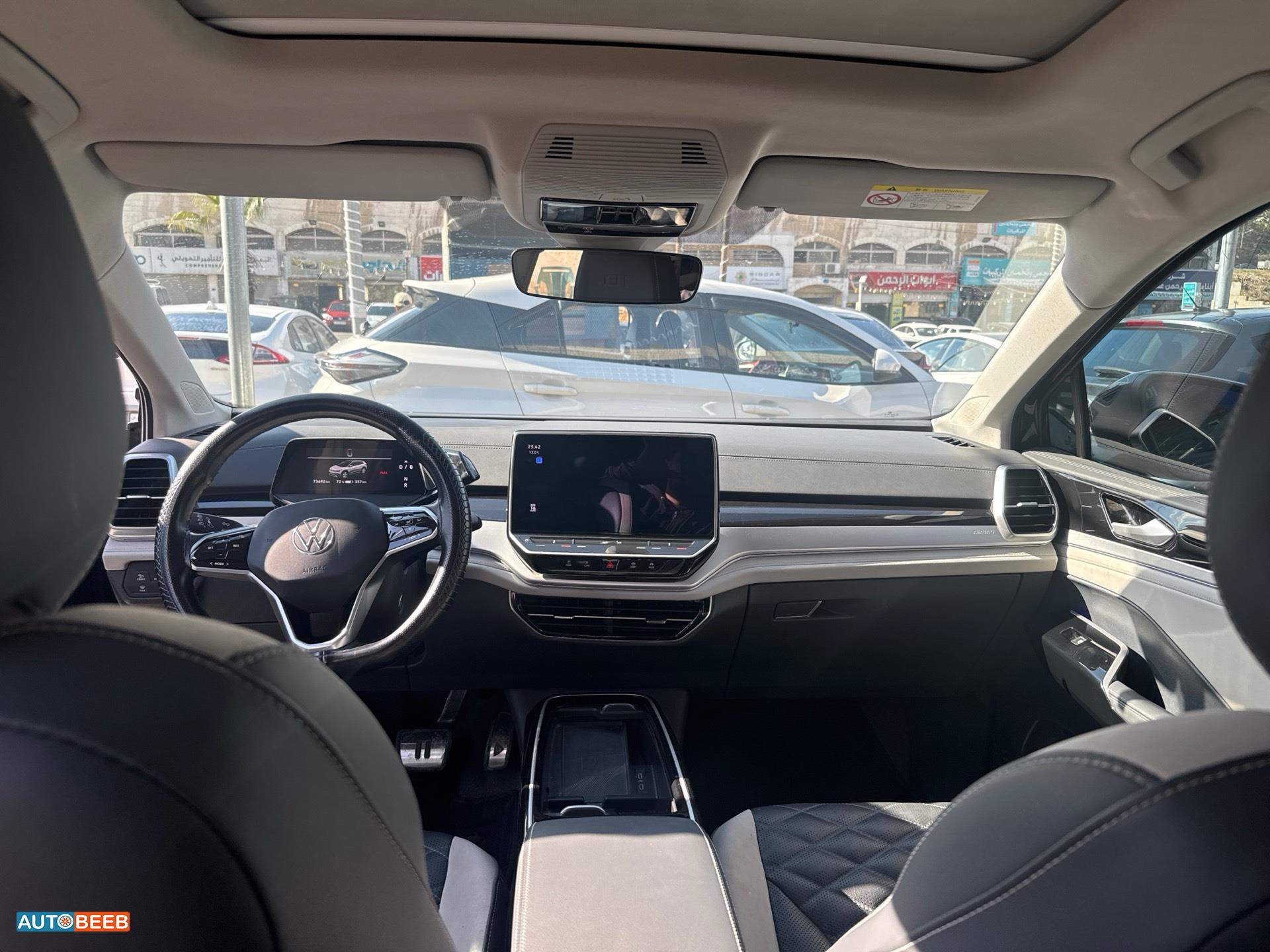 Volkswagen ID.6 2023