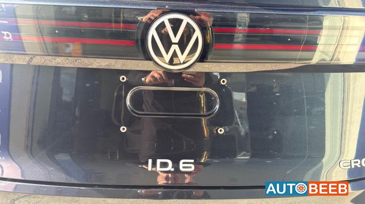 Volkswagen ID.6 2023