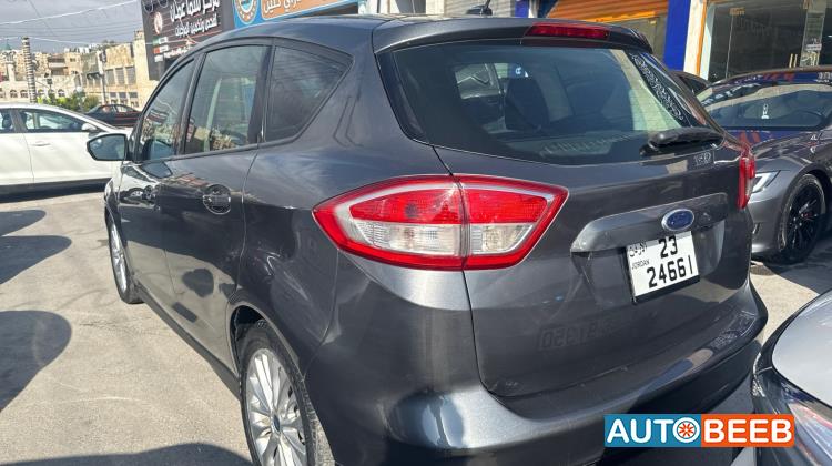 فورد C-Max 2017