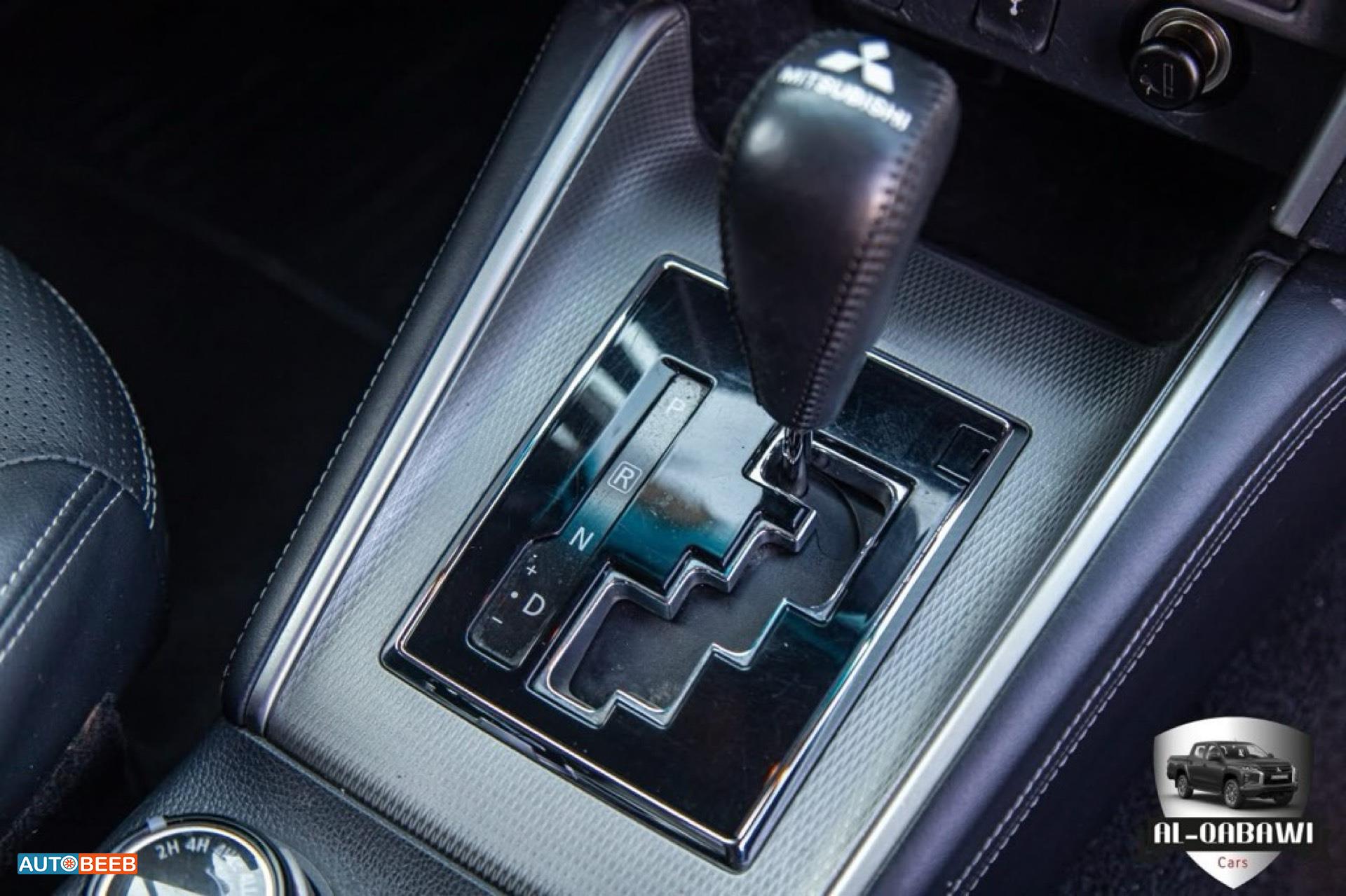 Mitsubishi L200 2023