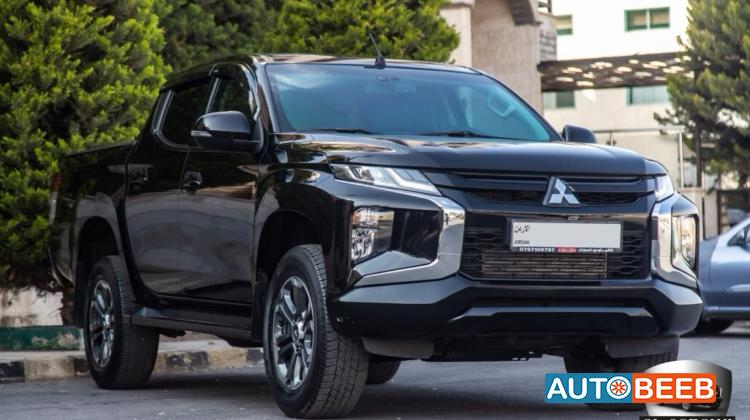 Mitsubishi L200 2023