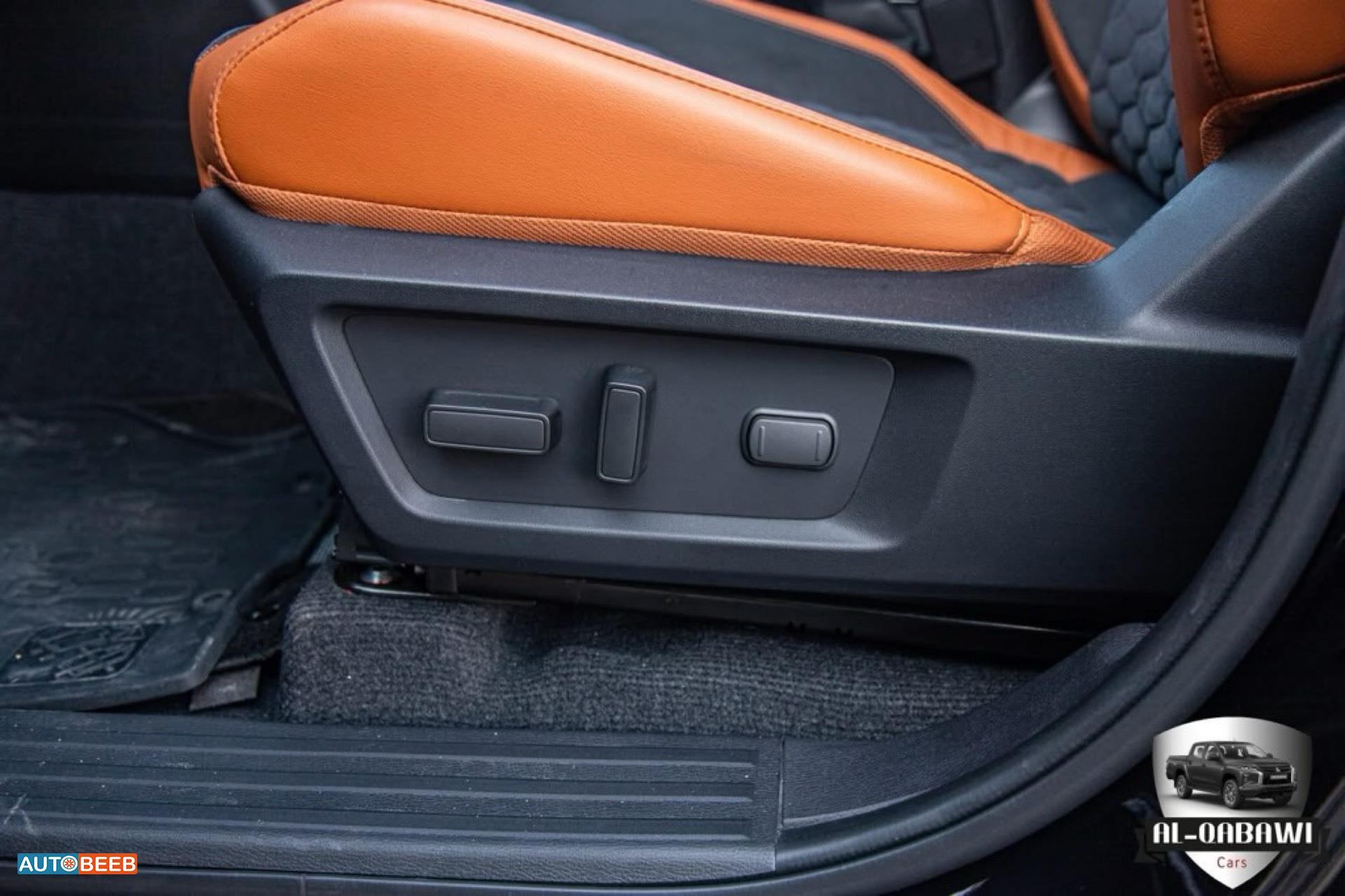 Mitsubishi L200 2025