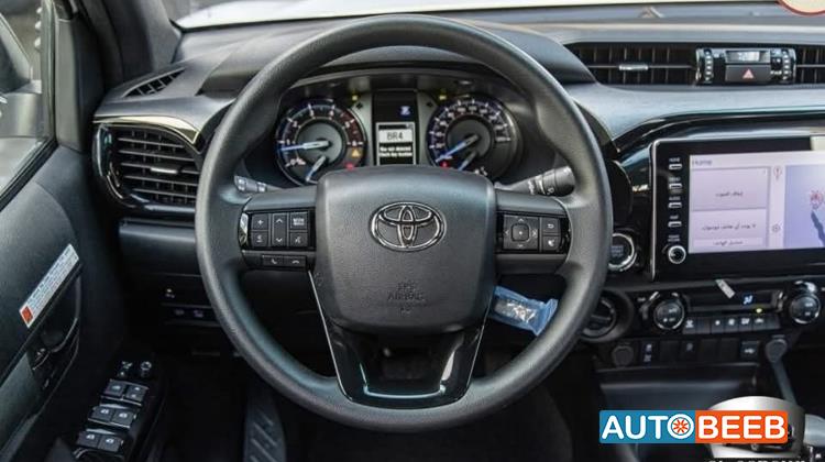 Toyota Hilux 2024