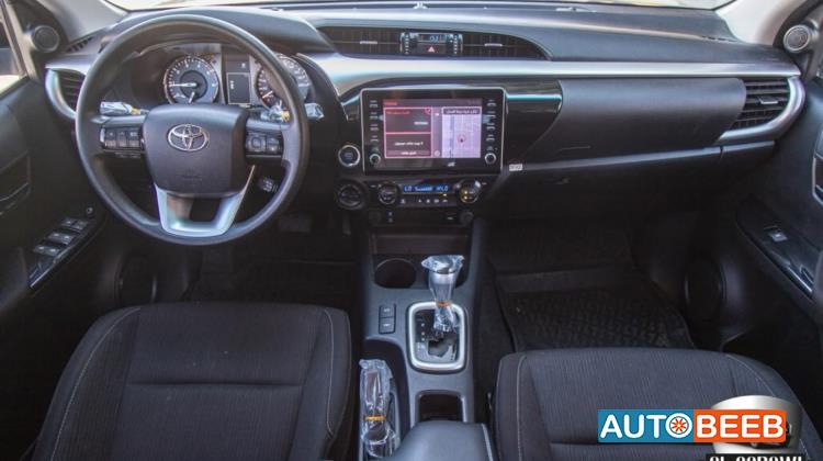 Toyota Hilux 2024