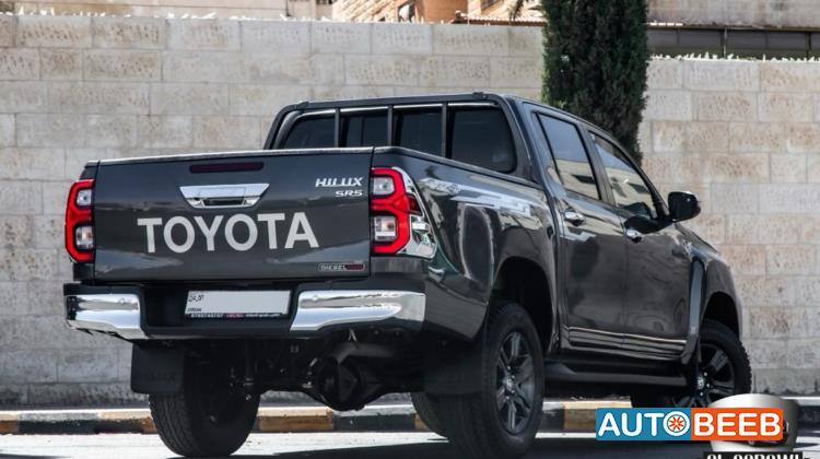 Toyota Hilux 2024