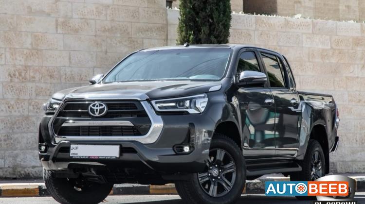 Toyota Hilux 2024
