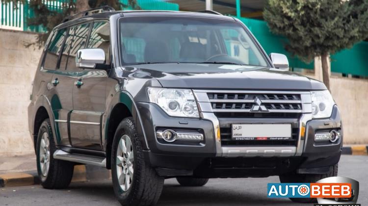 Mitsubishi Pajero 2016