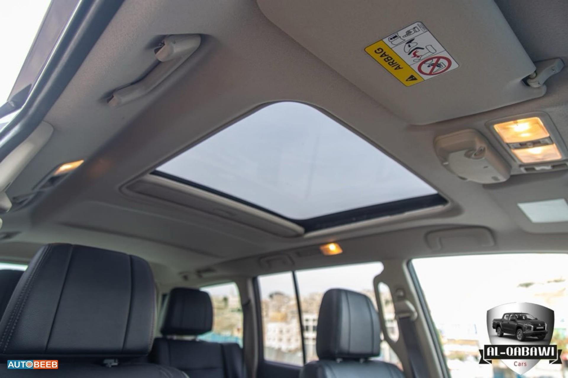 Mitsubishi Pajero 2016