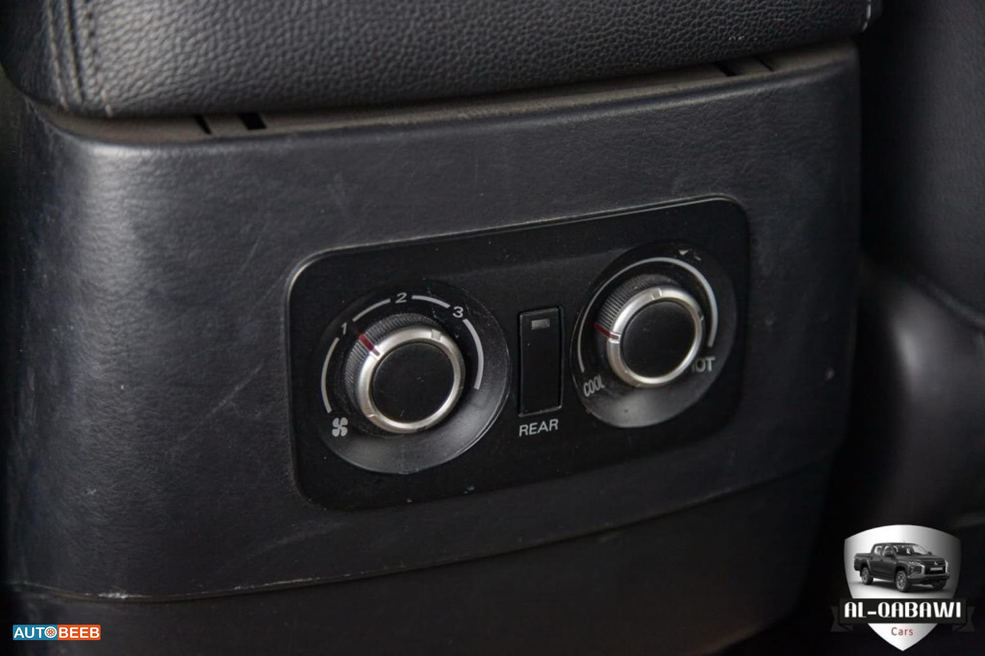 Mitsubishi Pajero 2016