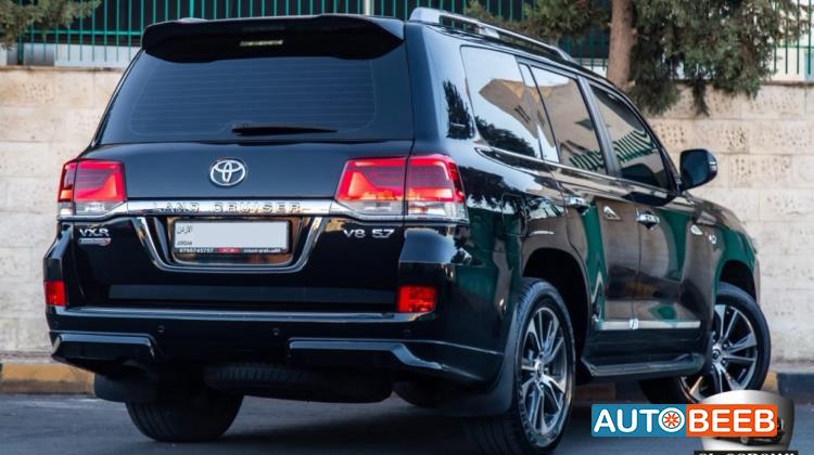 Toyota Land Cruiser 2020