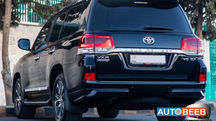 Toyota Land Cruiser 2020