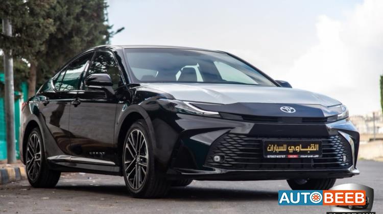 Toyota Camry 2025