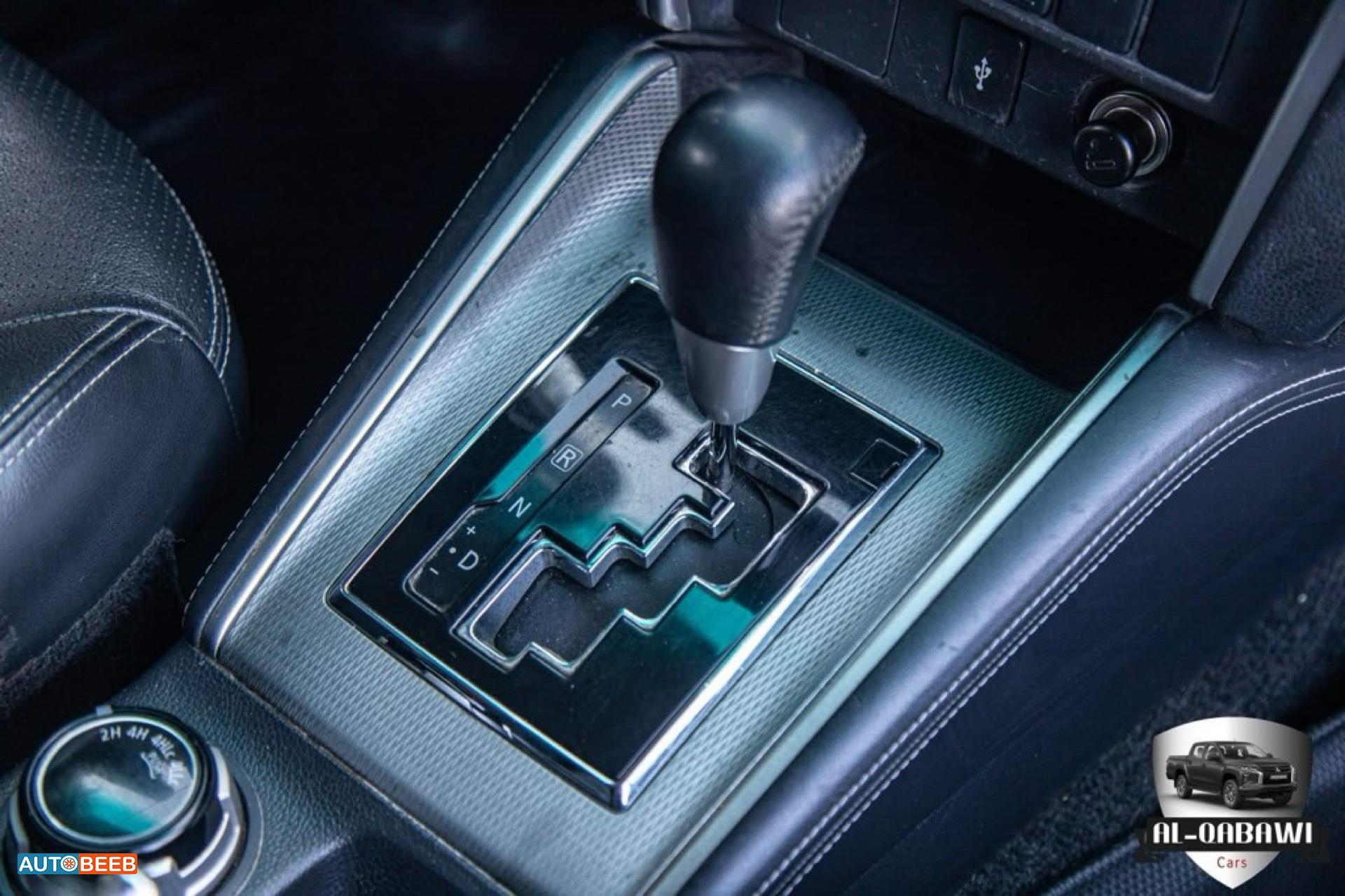 Mitsubishi L200 2022