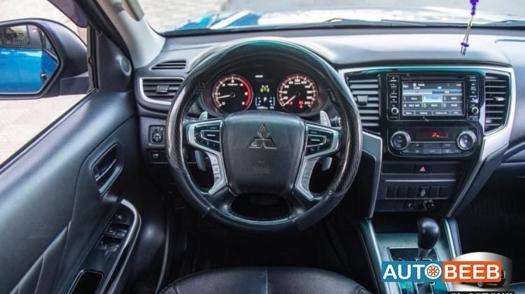 Mitsubishi L200 2022