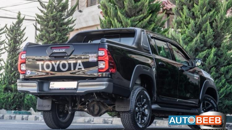 Toyota Hilux 2024