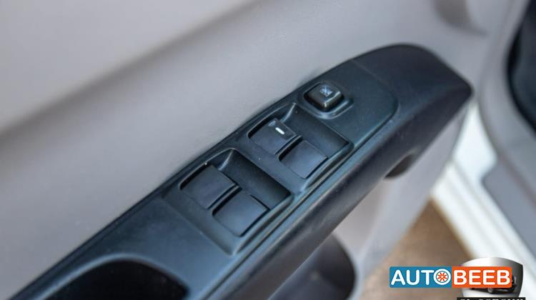 Mitsubishi L200 2015