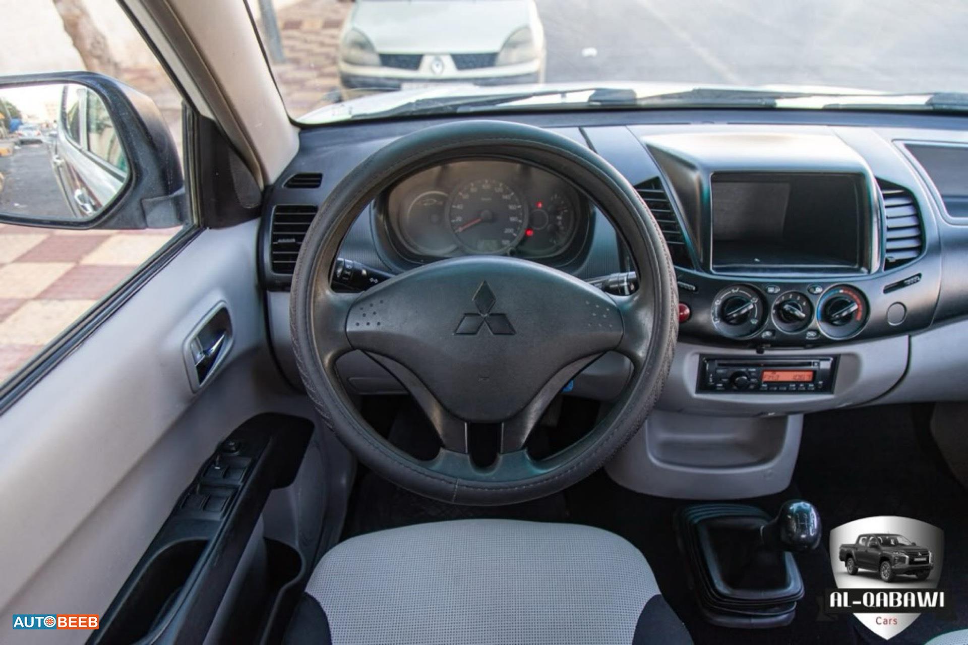 Mitsubishi L200 2015