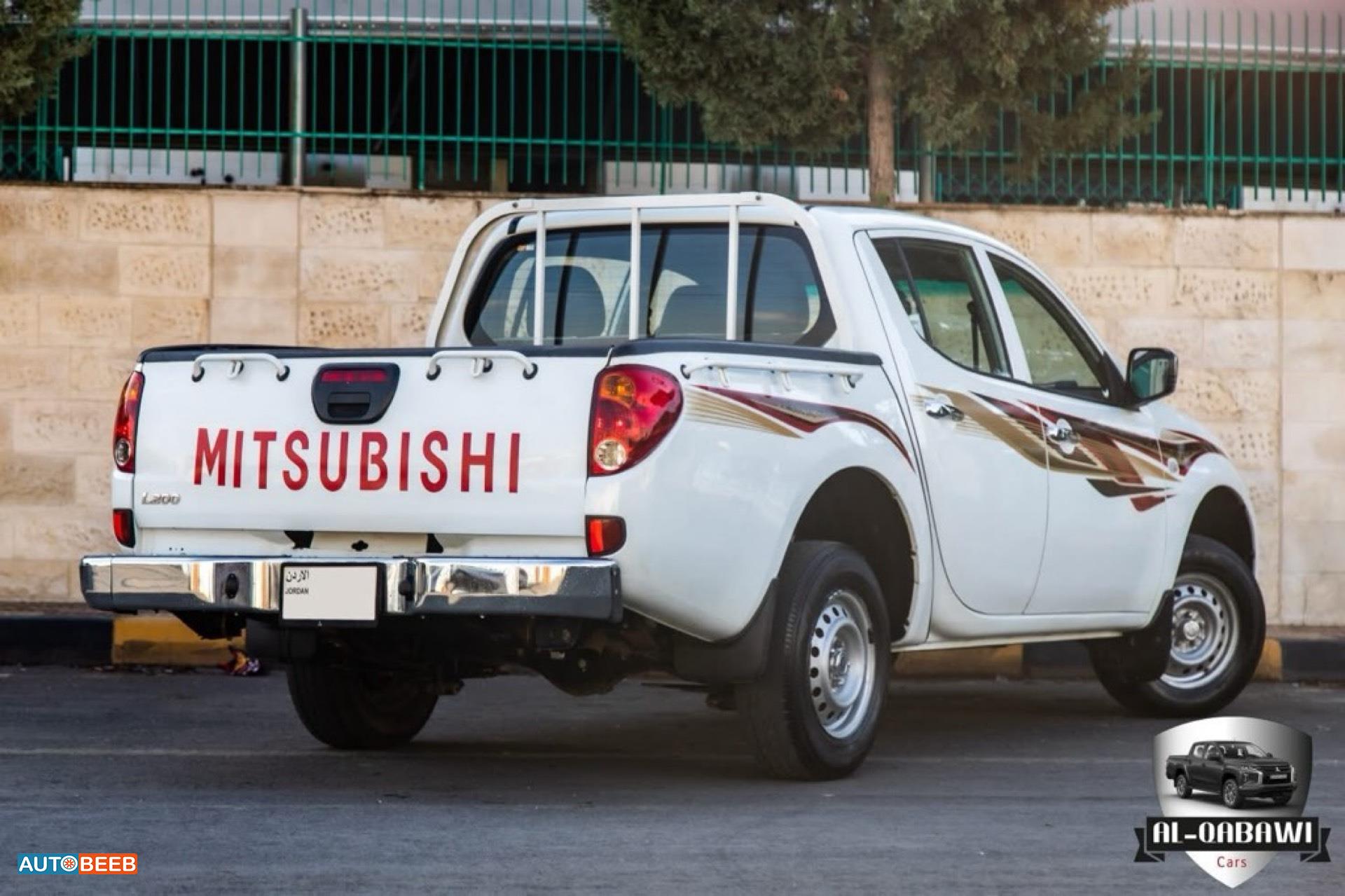 Mitsubishi L200 2015