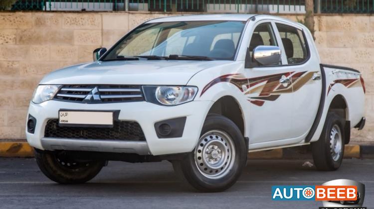 Mitsubishi L200 2015