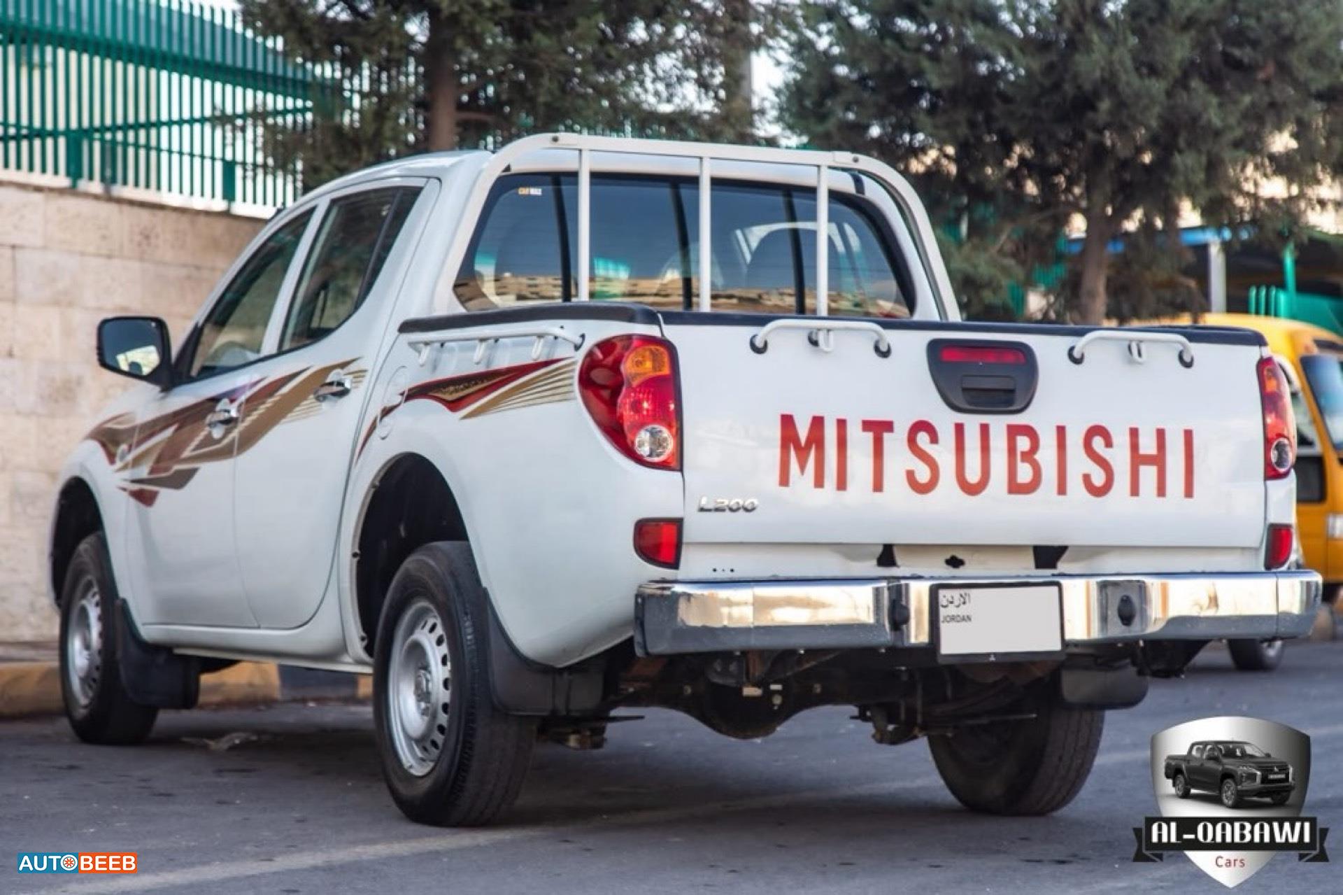 Mitsubishi L200 2015
