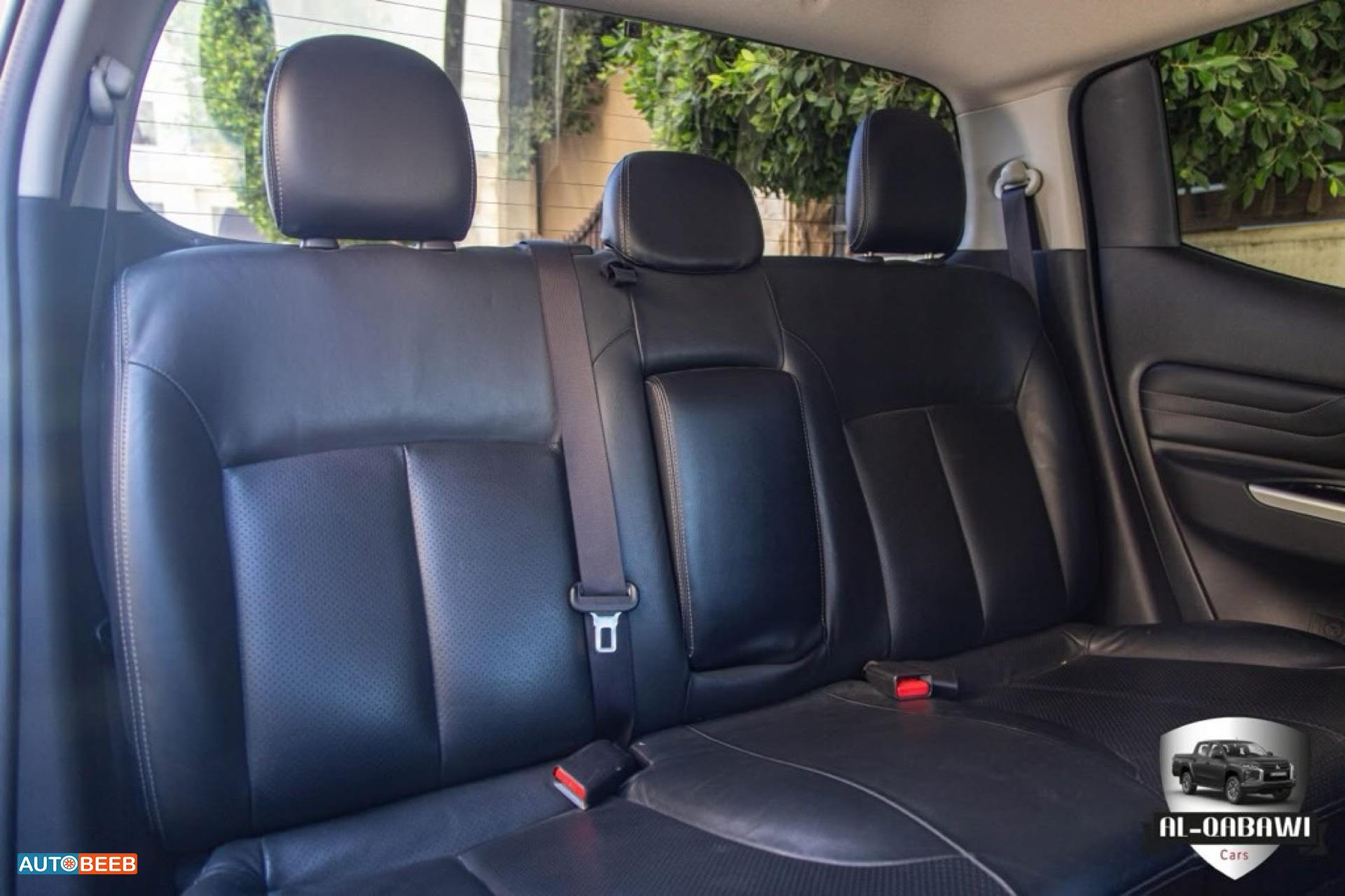 Mitsubishi L200 2021