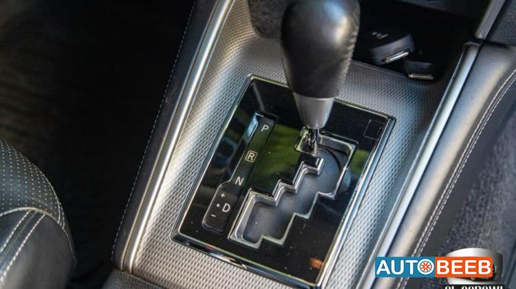 Mitsubishi L200 2021